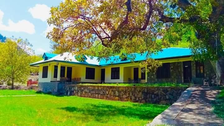 Chitral Inn Resort Exterior foto