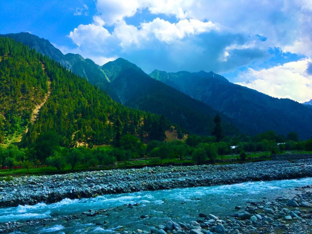 Chitral Inn Resort Exterior foto
