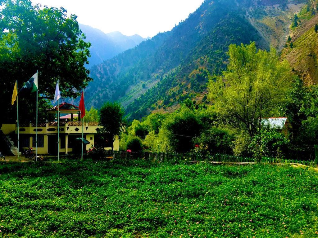 Chitral Inn Resort Exterior foto